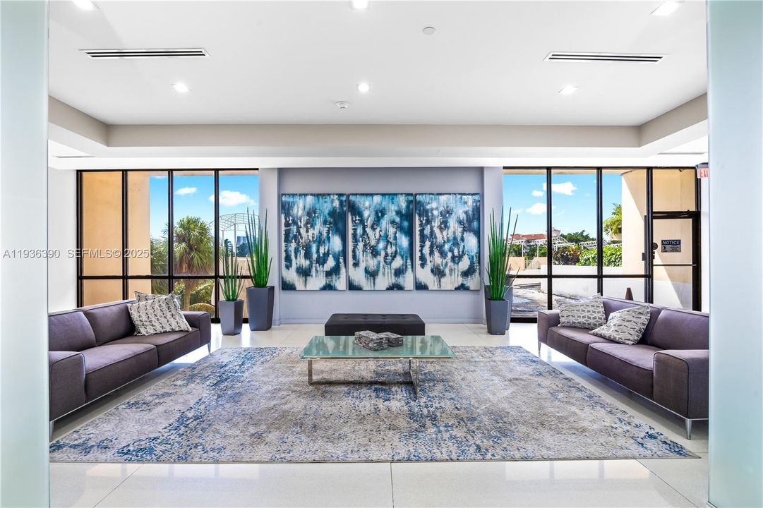 待售: $390,000 (2 贝兹, 2 浴室, 1157 平方英尺)