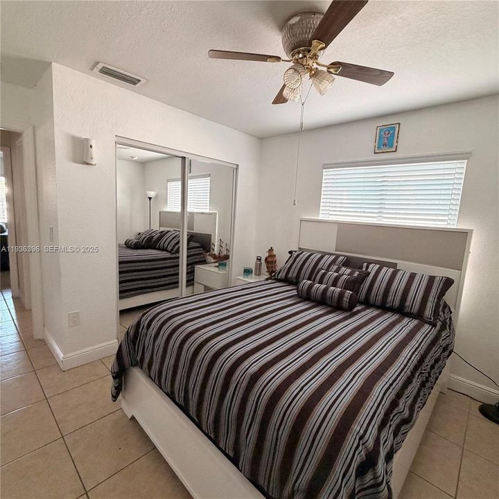 待售: $630,000 (3 贝兹, 2 浴室, 1825 平方英尺)