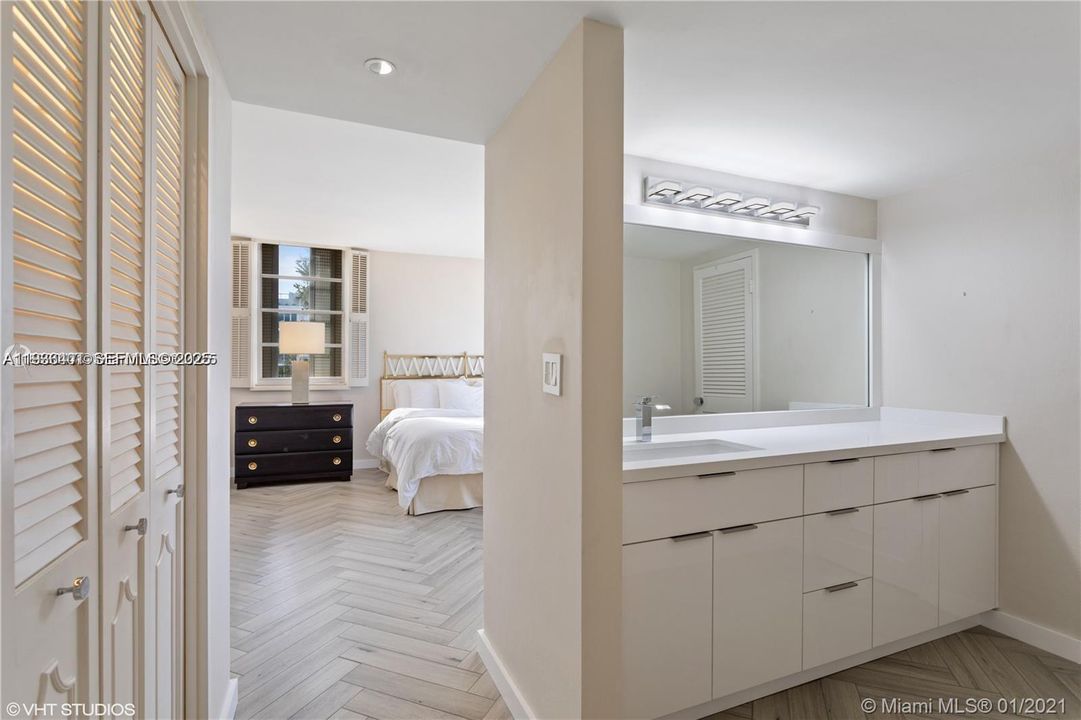 В аренду: $4,200 (2 спален, 2 ванн, 1510 Квадратных фут)