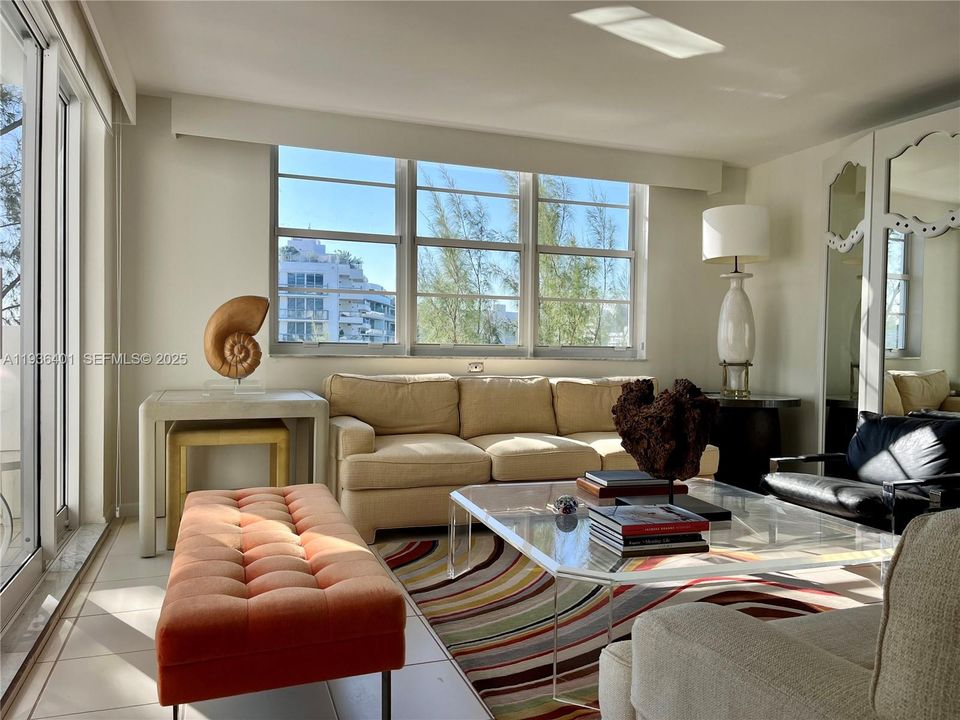 В аренду: $4,200 (2 спален, 2 ванн, 1510 Квадратных фут)