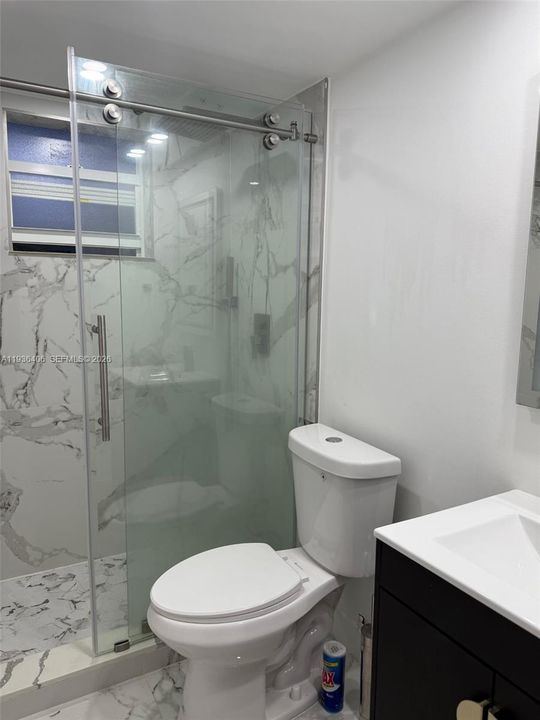 En Venta: $350,000 (2 camas, 1 baños, 866 Pies cuadrados)