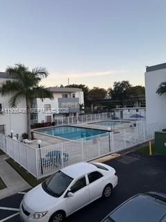 En Venta: $350,000 (2 camas, 1 baños, 866 Pies cuadrados)