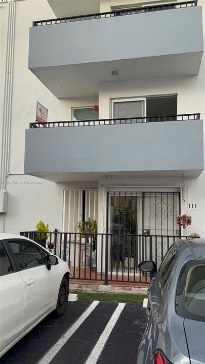 En Venta: $350,000 (2 camas, 1 baños, 866 Pies cuadrados)
