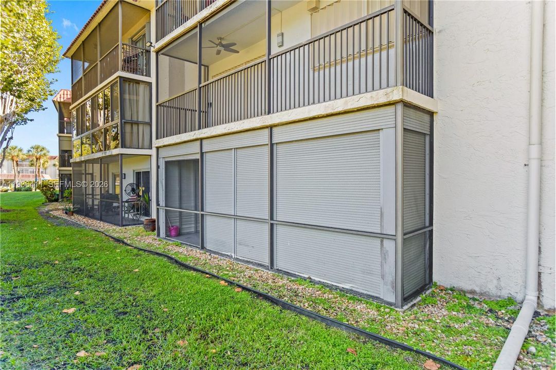 На продажу: $179,900 (2 спален, 2 ванн, 1459 Квадратных фут)