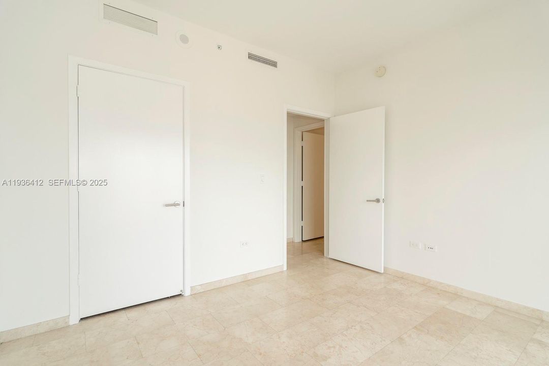 En Venta: $950,000 (2 camas, 2 baños, 1193 Pies cuadrados)