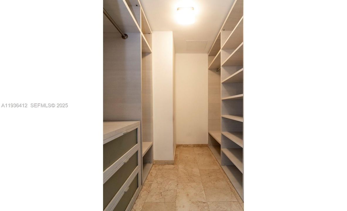 En Venta: $950,000 (2 camas, 2 baños, 1193 Pies cuadrados)