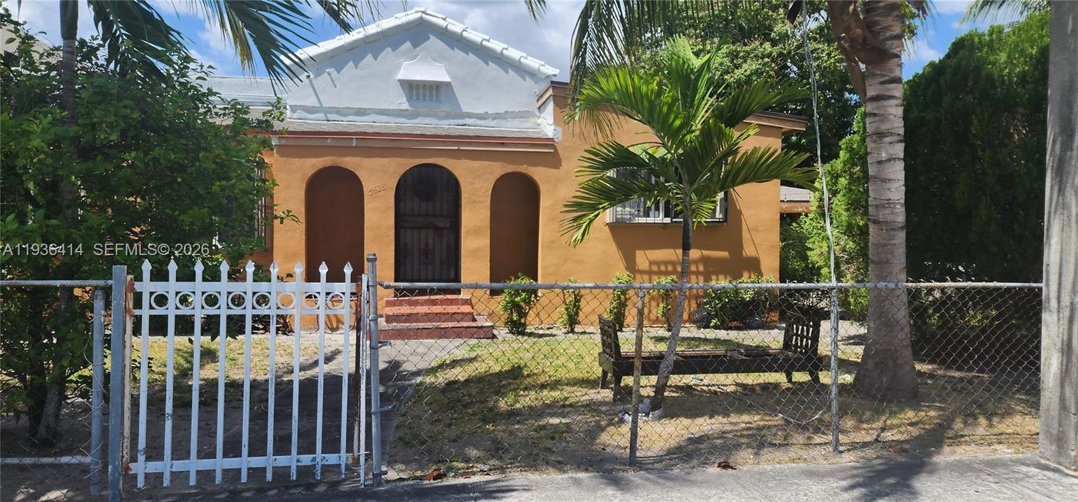 待售: $599,900 (0 贝兹, 0 浴室, 2380 平方英尺)