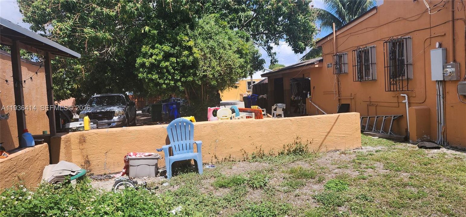 待售: $599,900 (0 贝兹, 0 浴室, 2380 平方英尺)