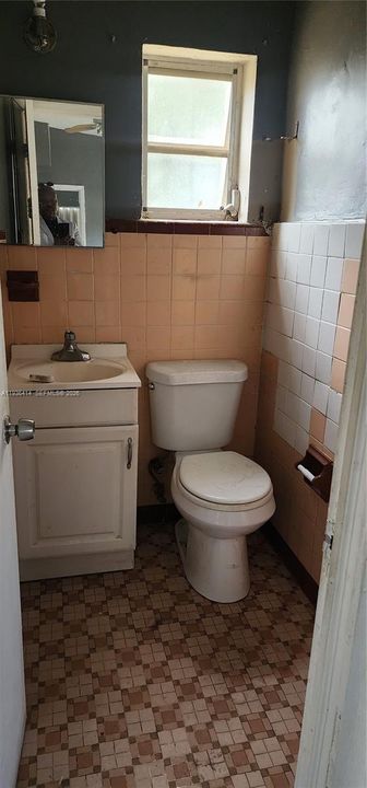 En Venta: $599,900 (0 camas, 0 baños, 2380 Pies cuadrados)