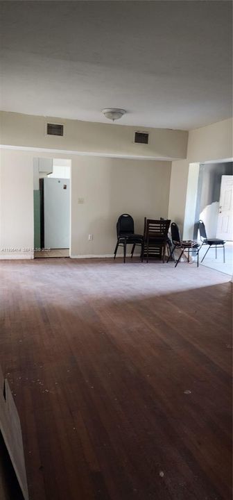En Venta: $599,900 (0 camas, 0 baños, 2380 Pies cuadrados)