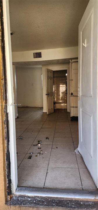 En Venta: $599,900 (0 camas, 0 baños, 2380 Pies cuadrados)