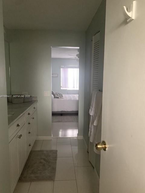 For Rent: $3,650 (1 beds, 1 baths, 850 Square Feet)