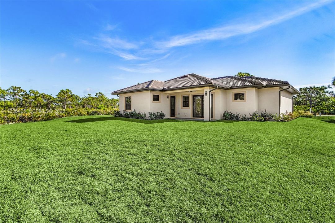 For Sale: $1,000,000 (4 beds, 3 baths, 0 Square Feet)