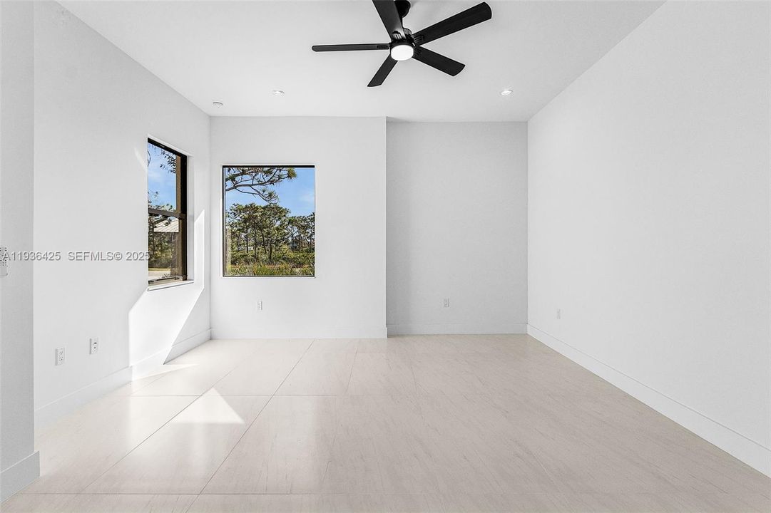 For Sale: $1,000,000 (4 beds, 3 baths, 0 Square Feet)