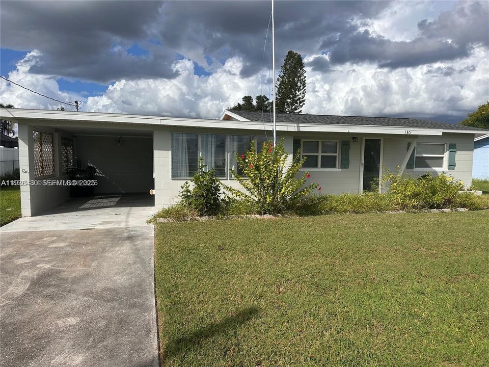 На продажу: $299,000 (2 спален, 2 ванн, 0 Квадратных фут)