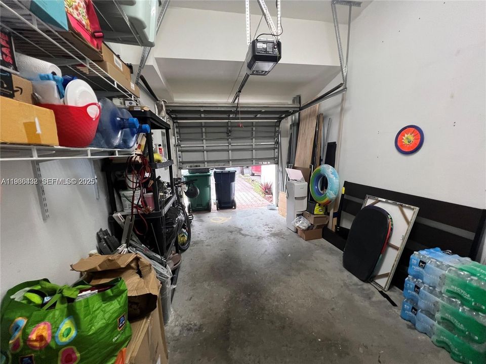 For Sale: $476,000 (2 beds, 2 baths, 1352 Square Feet)