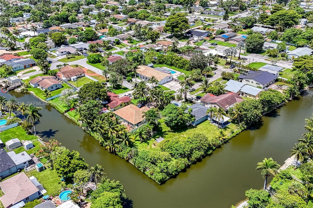 出租: $4,500 (4 贝兹, 2 浴室, 1542 平方英尺)