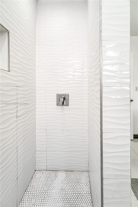 出租: $4,500 (4 贝兹, 2 浴室, 1542 平方英尺)