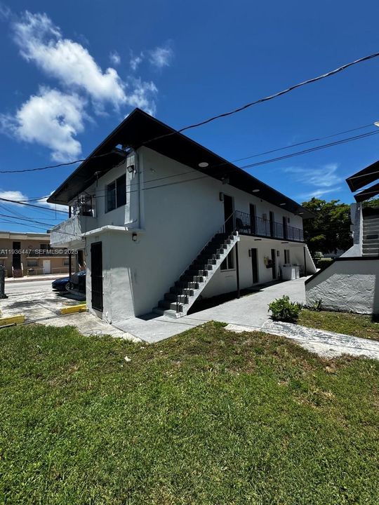 В аренду: $1,900 (1 спален, 1 ванн, 646 Квадратных фут)