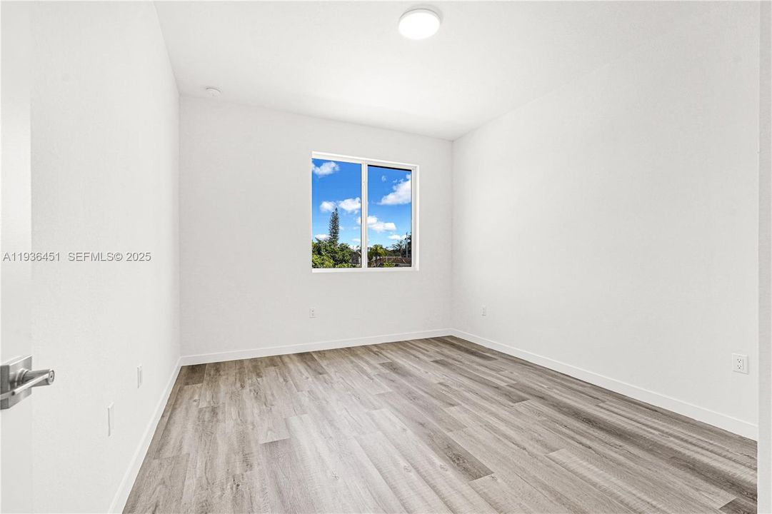 For Sale: $664,990 (5 beds, 4 baths, 0 Square Feet)