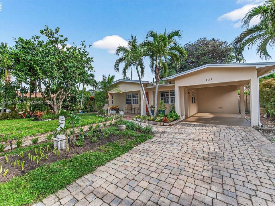 En Renta: $4,000 (3 camas, 2 baños, 1196 Pies cuadrados)