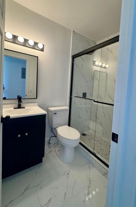 В аренду: $1,599 (1 спален, 1 ванн, 3296 Квадратных фут)