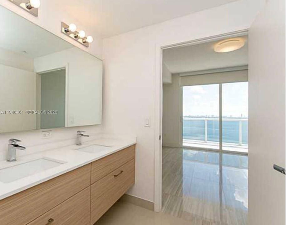 En Renta: $5,650 (3 camas, 3 baños, 1432 Pies cuadrados)