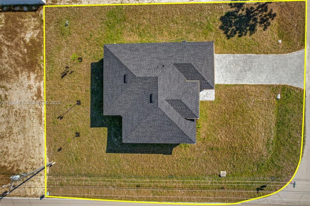 На продажу: $375,000 (3 спален, 2 ванн, 1420 Квадратных фут)