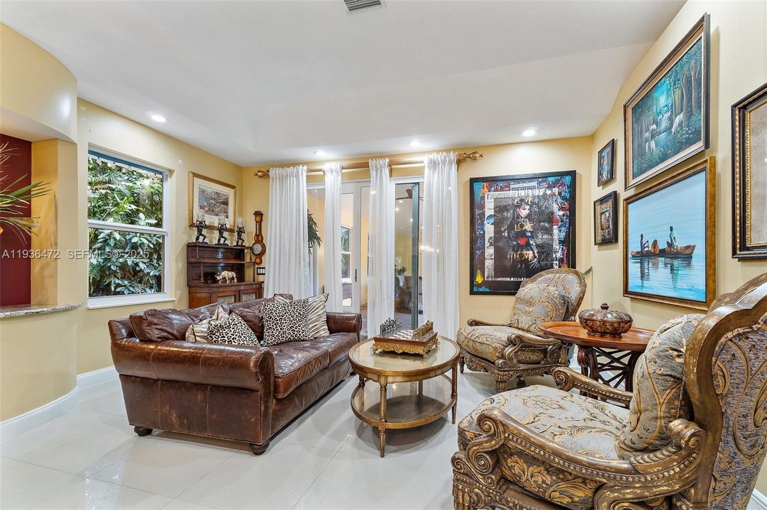 For Sale: $1,395,000 (5 beds, 3 baths, 4555 Square Feet)