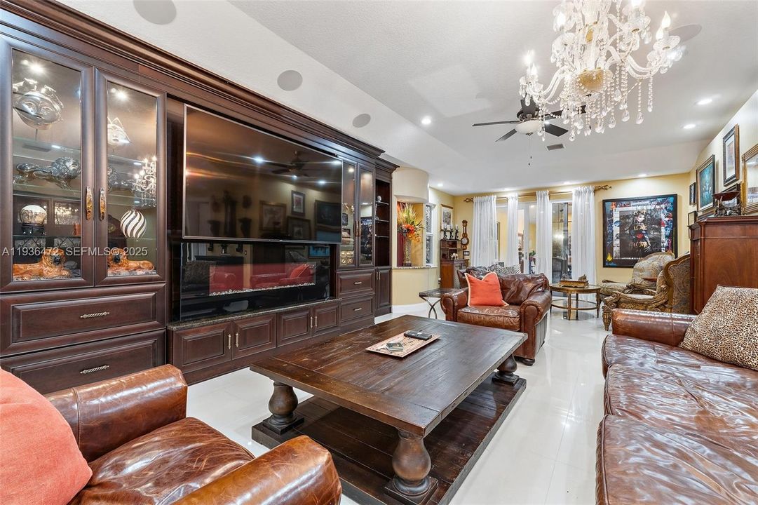 For Sale: $1,395,000 (5 beds, 3 baths, 4555 Square Feet)