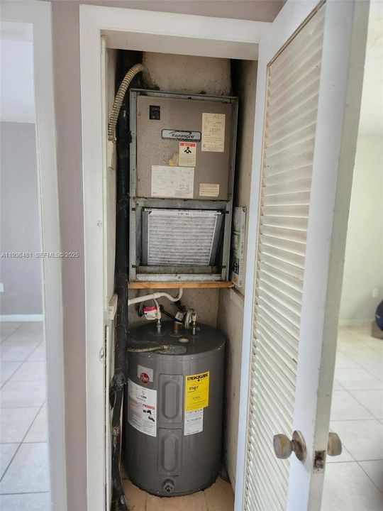 В аренду: $2,350 (2 спален, 1 ванн, 2511 Квадратных фут)