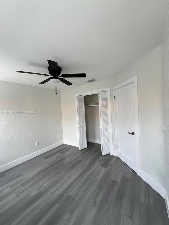 出租: $2,500 (2 贝兹, 1 浴室, 1832 平方英尺)