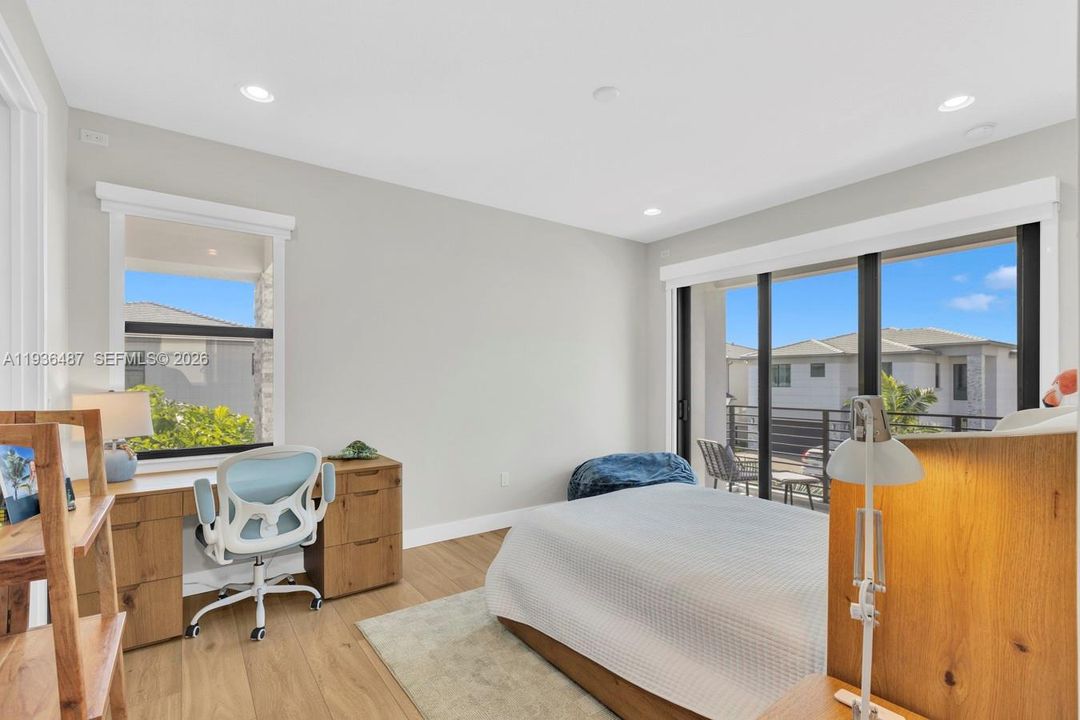 En Venta: $2,490,000 (5 camas, 5 baños, 3687 Pies cuadrados)