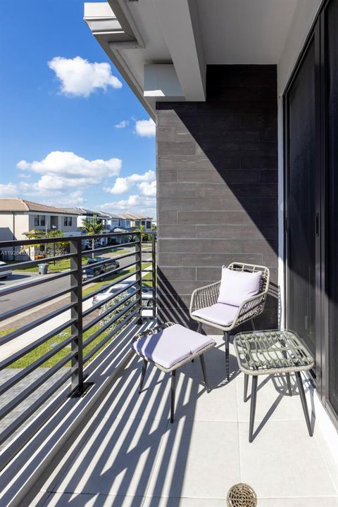 En Venta: $2,490,000 (5 camas, 5 baños, 3687 Pies cuadrados)