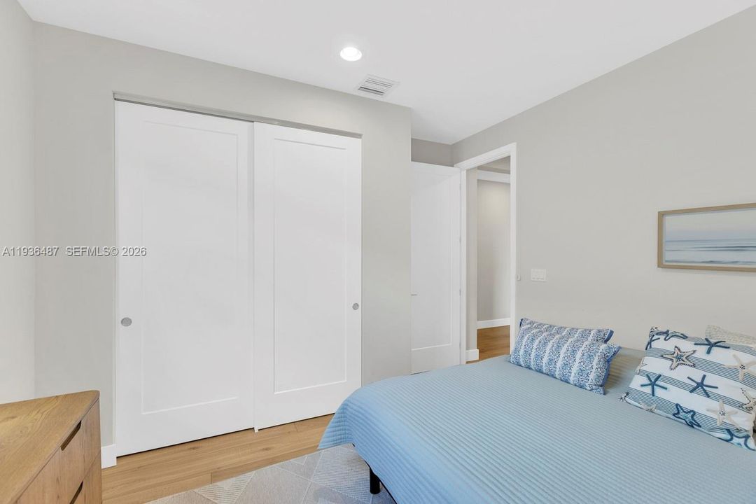 En Venta: $2,490,000 (5 camas, 5 baños, 3687 Pies cuadrados)