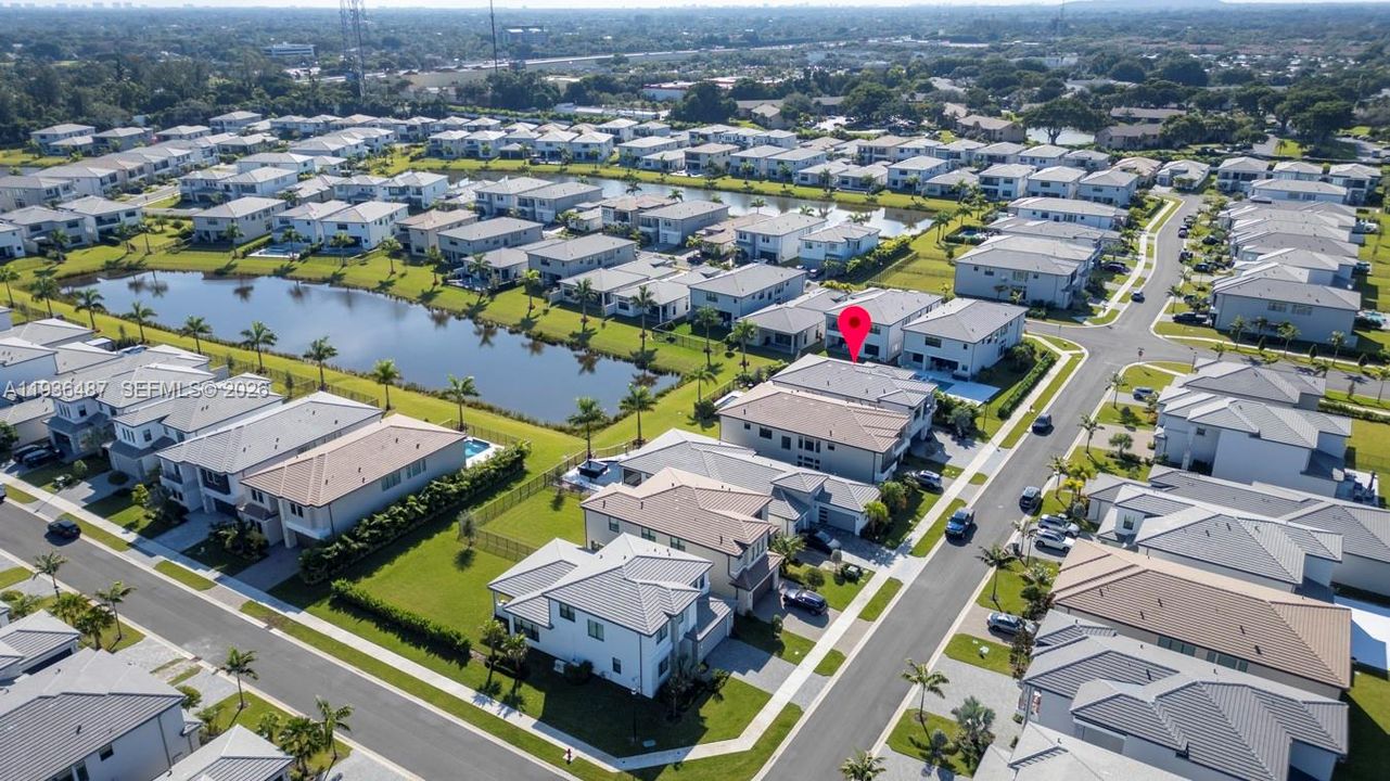 En Venta: $2,490,000 (5 camas, 5 baños, 3687 Pies cuadrados)