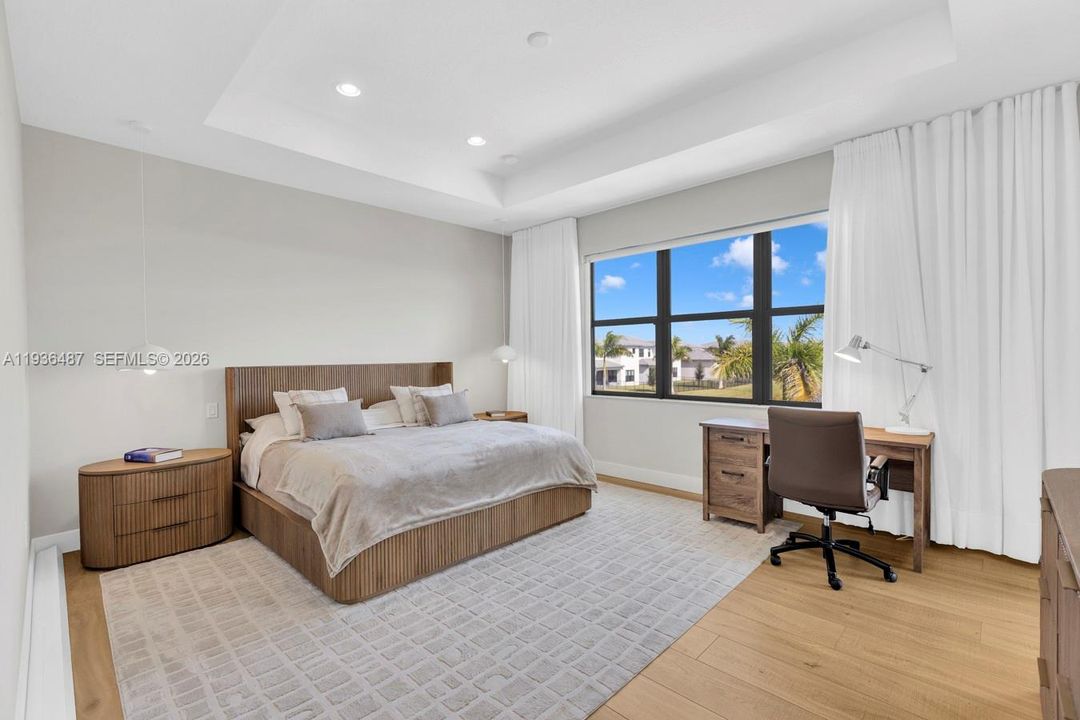 En Venta: $2,490,000 (5 camas, 5 baños, 3687 Pies cuadrados)