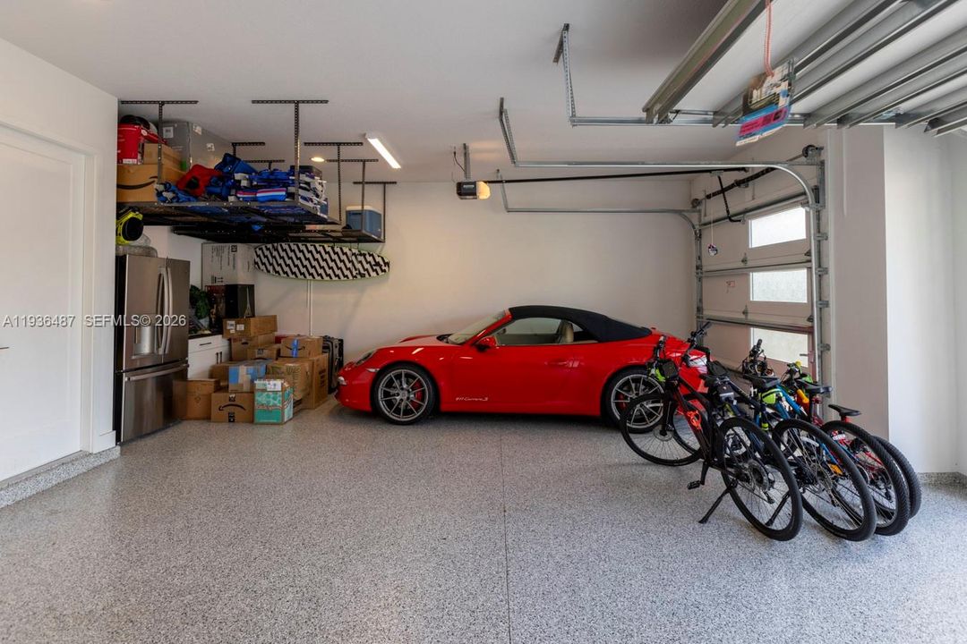 En Venta: $2,490,000 (5 camas, 5 baños, 3687 Pies cuadrados)