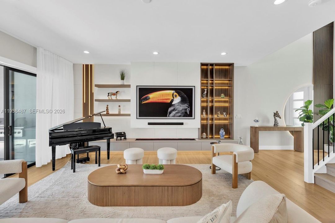 En Venta: $2,490,000 (5 camas, 5 baños, 3687 Pies cuadrados)