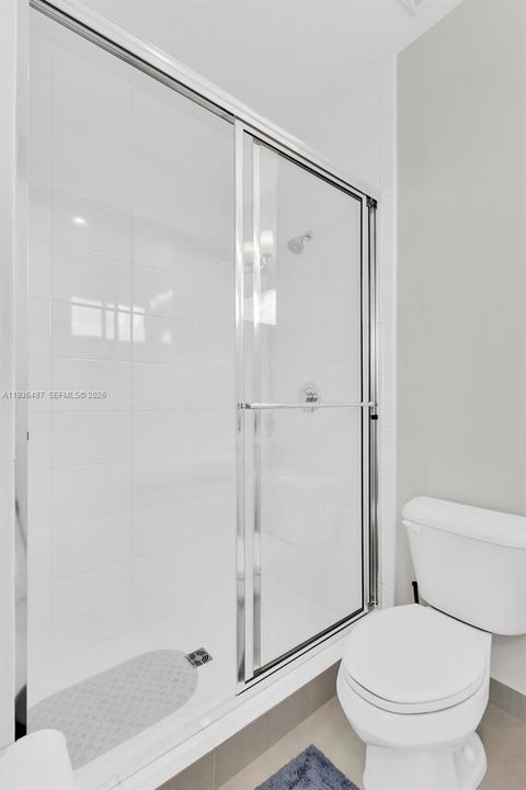 En Venta: $2,490,000 (5 camas, 5 baños, 3687 Pies cuadrados)