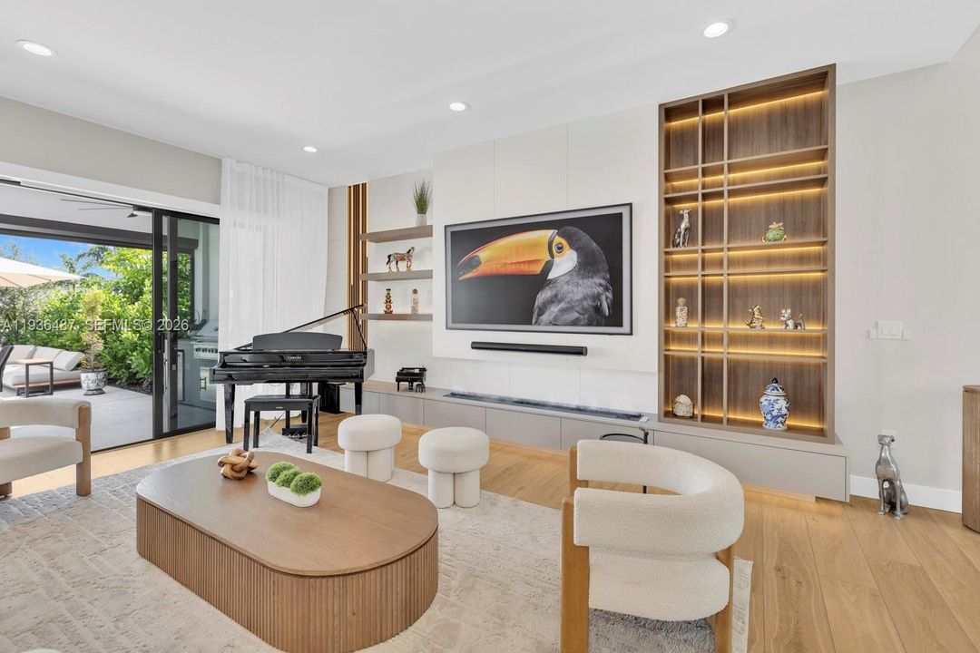 En Venta: $2,490,000 (5 camas, 5 baños, 3687 Pies cuadrados)