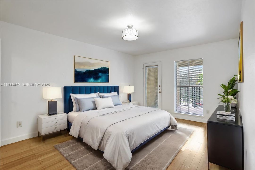 For Rent: $1,800 (1 beds, 1 baths, 950 Square Feet)