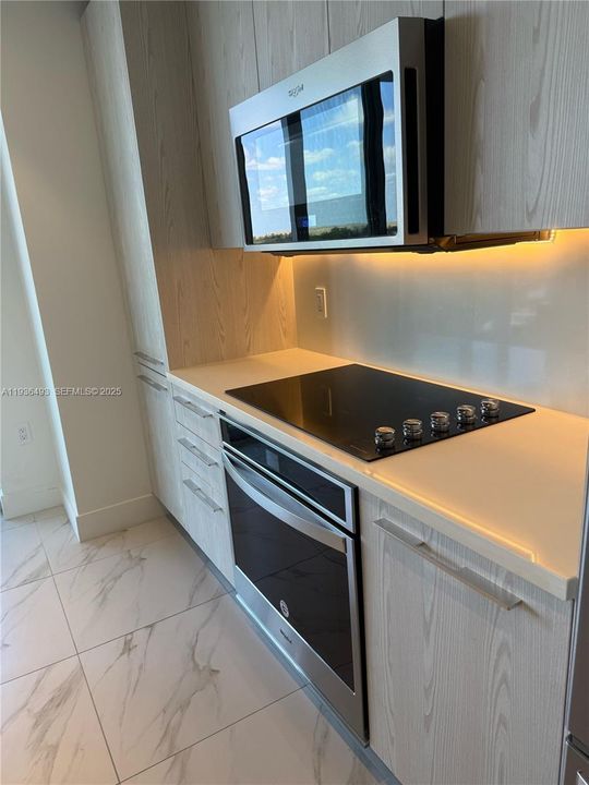 En Renta: $3,900 (3 camas, 3 baños, 1262 Pies cuadrados)