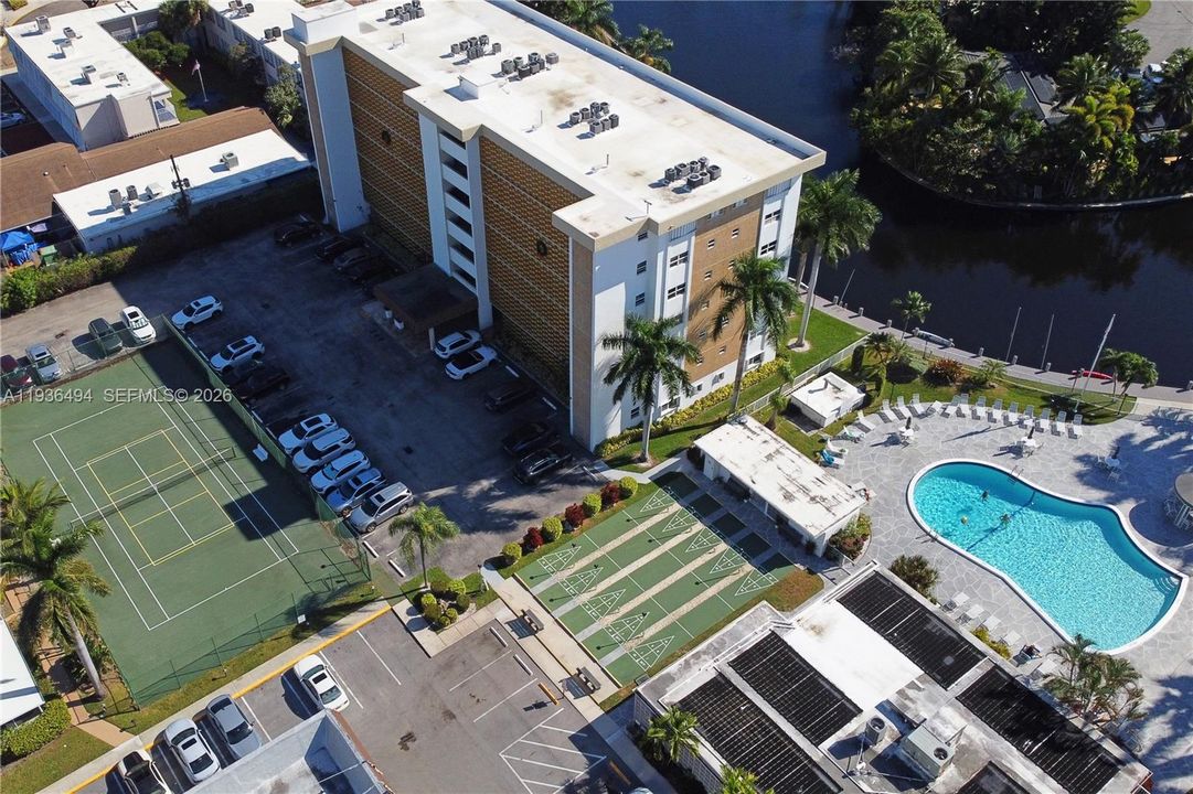 出租: $1,850 (1 贝兹, 1 浴室, 600 平方英尺)