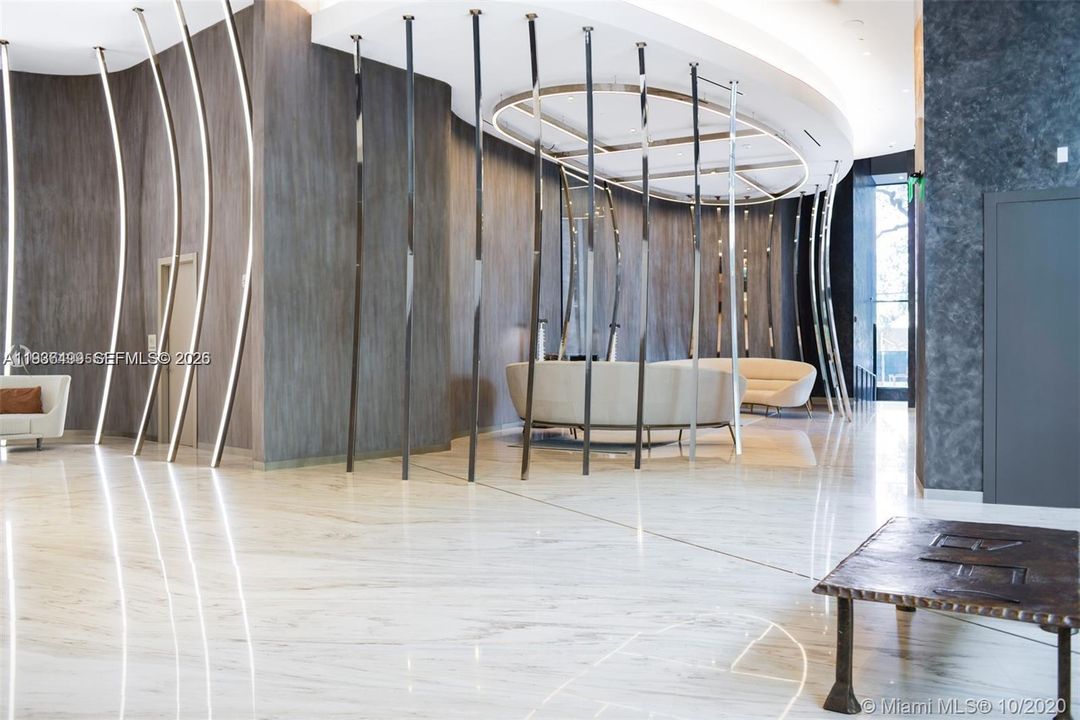 En Renta: $18,000 (3 camas, 3 baños, 1909 Pies cuadrados)