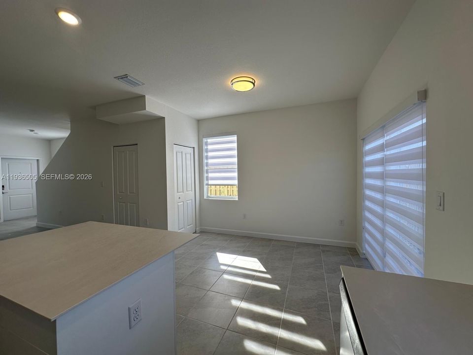 В аренду: $2,699 (3 спален, 3 ванн, 0 Квадратных фут)