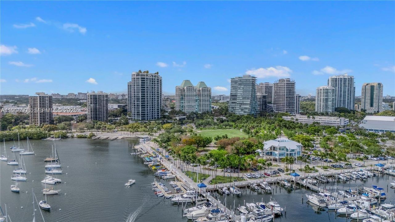 For Sale: $1,750,000 (2 beds, 2 baths, 1540 Square Feet)