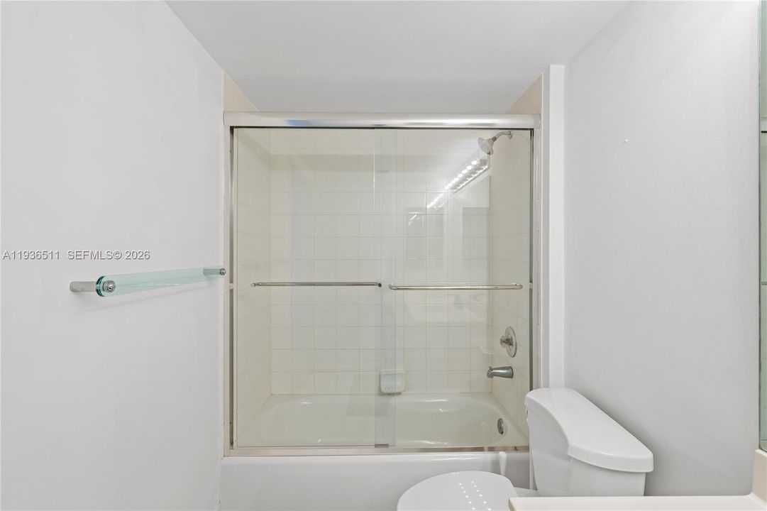 For Sale: $849,000 (3 beds, 2 baths, 1700 Square Feet)