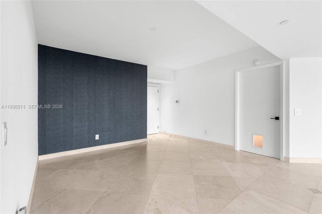 For Sale: $849,000 (3 beds, 2 baths, 1700 Square Feet)