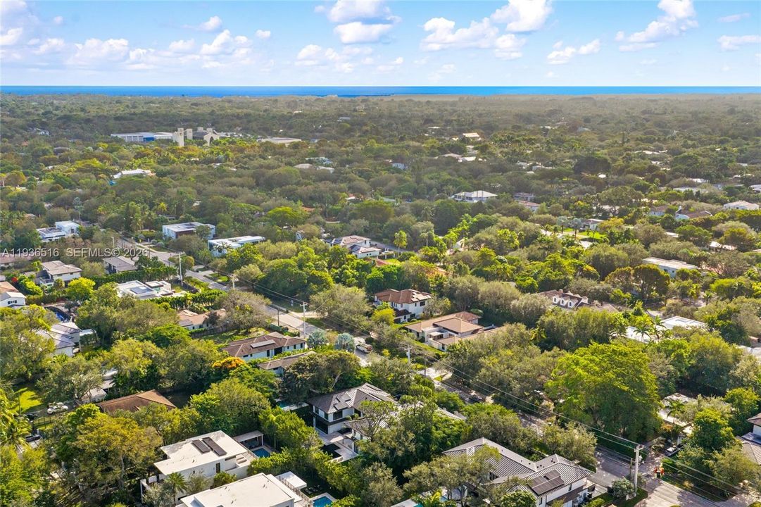 На продажу: $6,845,000 (6 спален, 6 ванн, 6847 Квадратных фут)